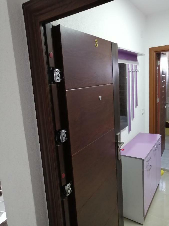 Villa Zora, Apartments Krstanoski Ochryda Zewnętrze zdjęcie
