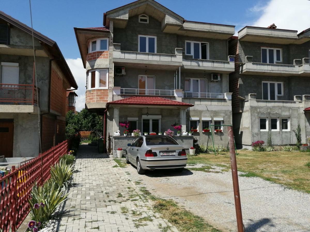 Villa Zora, Apartments Krstanoski Ochryda Zewnętrze zdjęcie