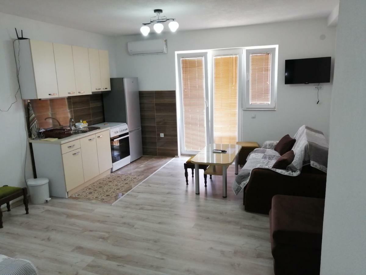 Villa Zora, Apartments Krstanoski Ochryda Zewnętrze zdjęcie